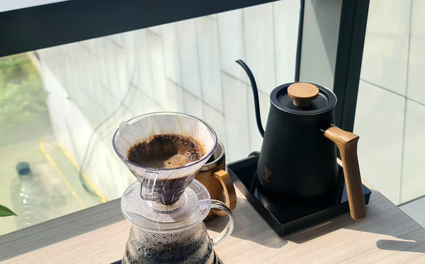 The Perk-Up Showdown Coffee vs. Tea for Productivity